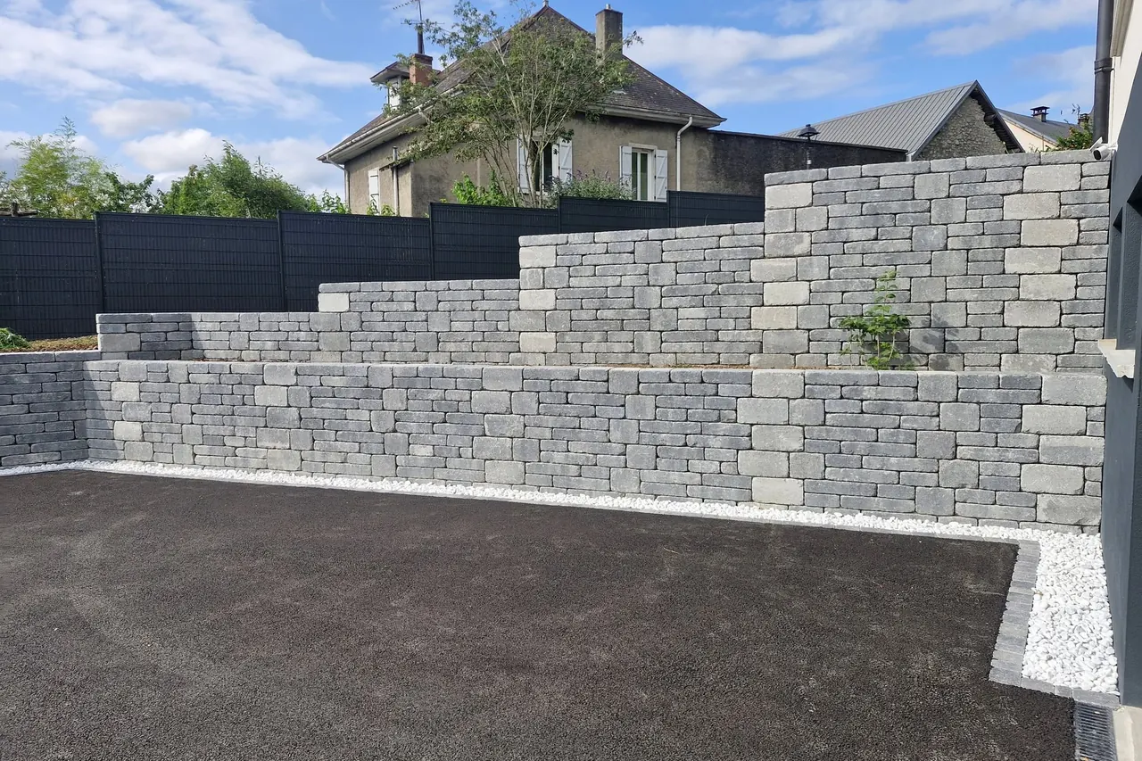 Murs de soutènement en blocs réalisés par Charpin